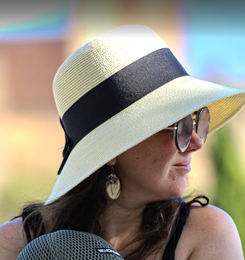 Sara Lawrence headshot